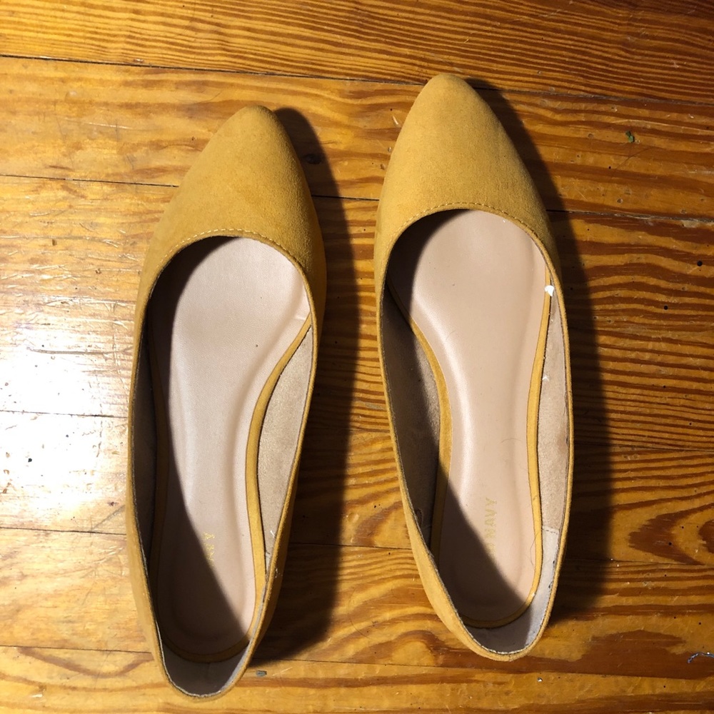 Yellow flats